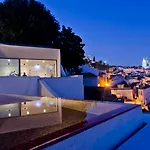 호텔 멤모 알파마 - 디자인 4*